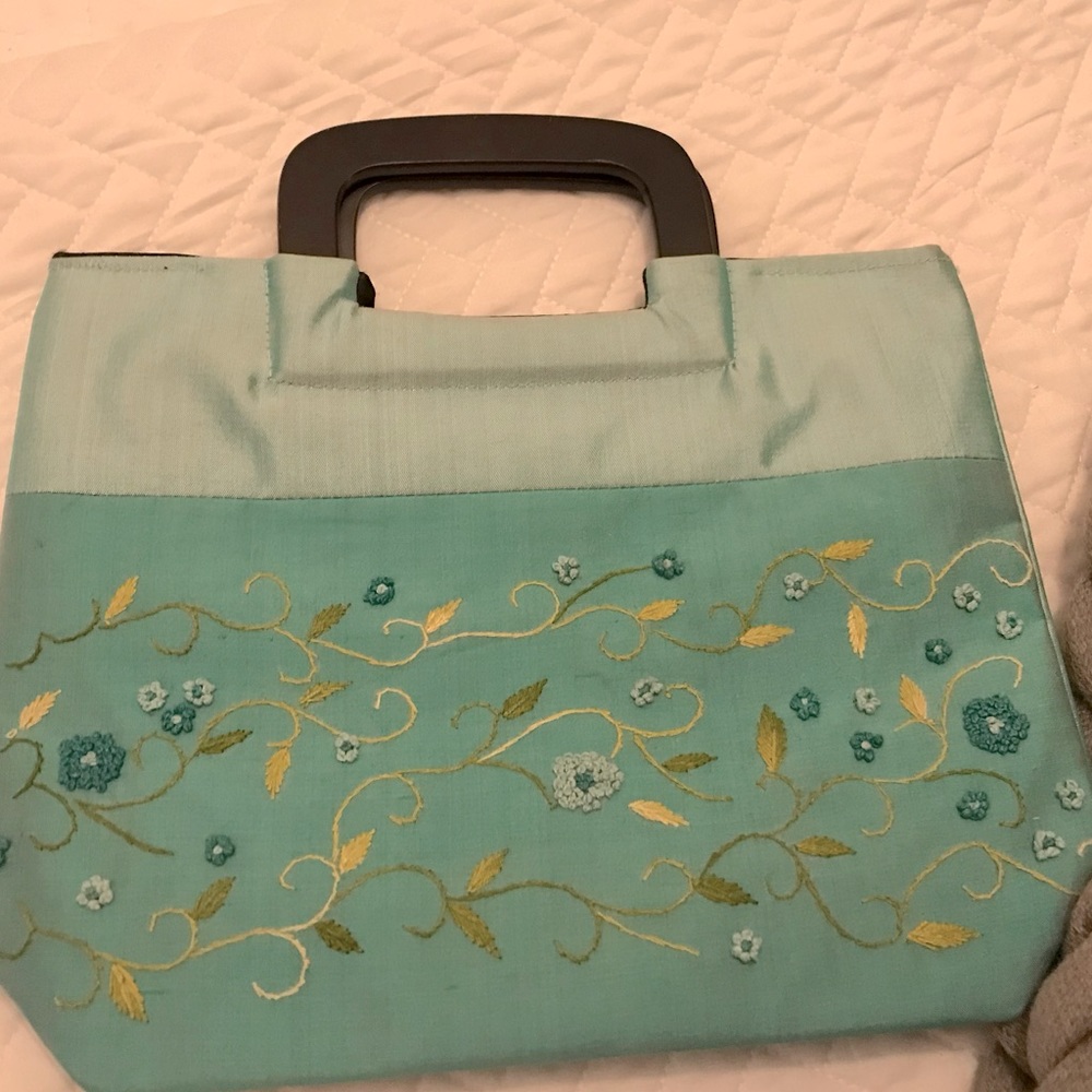 100% Silk Embroidered Purse Evening Bag